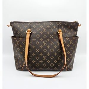 Authentic Louid Vuitton Totally MM #4329M